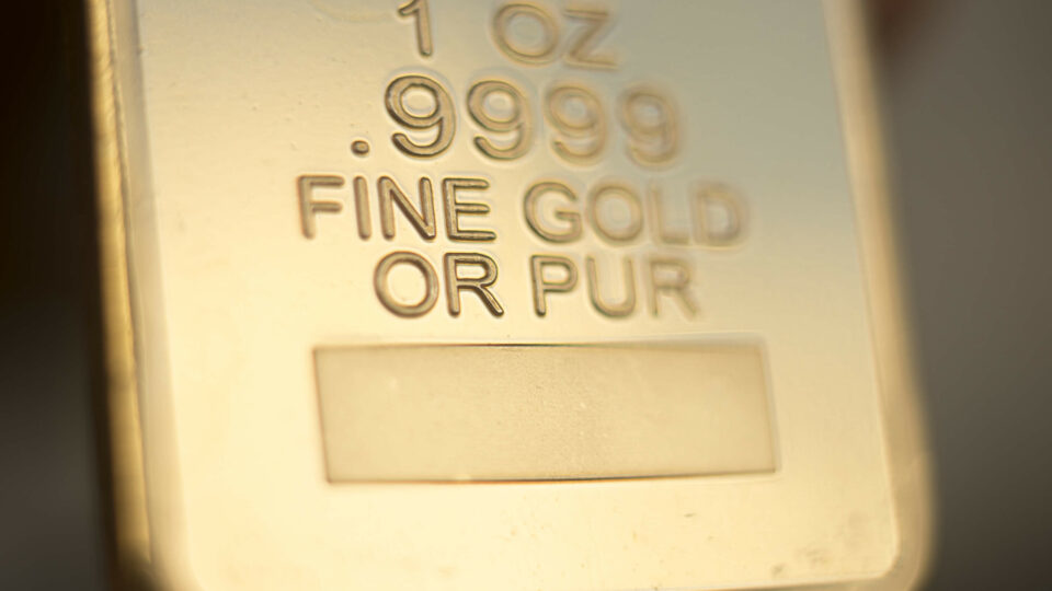 Gold Approaches a Breaking Point